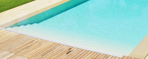 PER QUÈ ESTÀ TÈRBOLA L’AIGUA DE LA MEVA PISCINA?