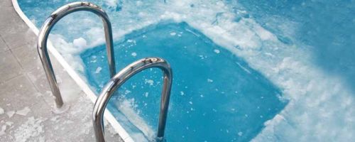 PROTECT YOUR POOL AGAINST FROST