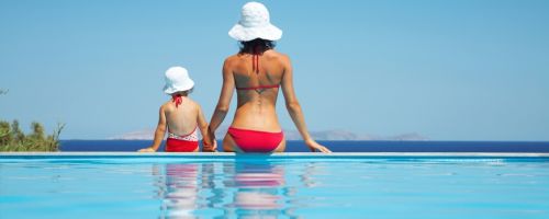 DISCOVER THE BENEFITS OF SALTWATER POOLS